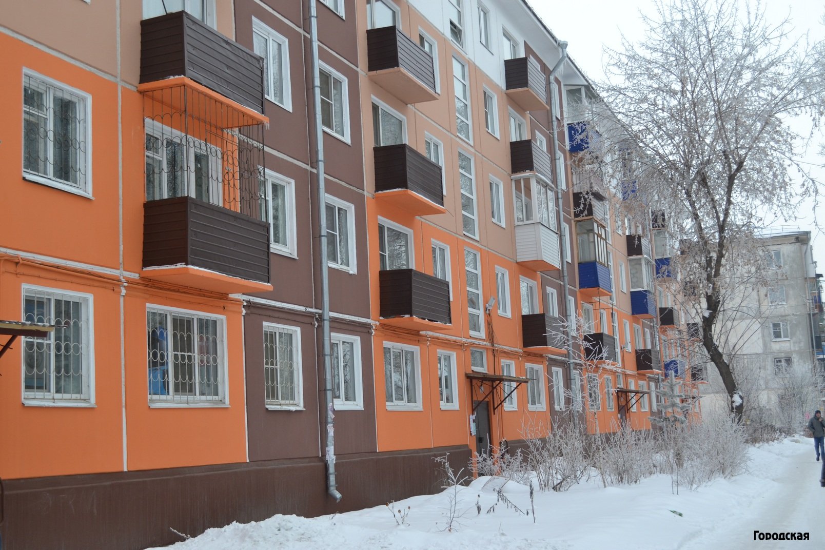 ПРОДЛИЛИ НА ДЕВЯТЬ ЛЕТ ПРОГРАММУ КАПИТАЛЬНОГО РЕМОНТА | 07.02.2022 |  Новости Усолье-Сибирского - БезФормата